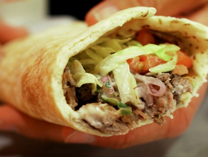 lomito arabe sandwich