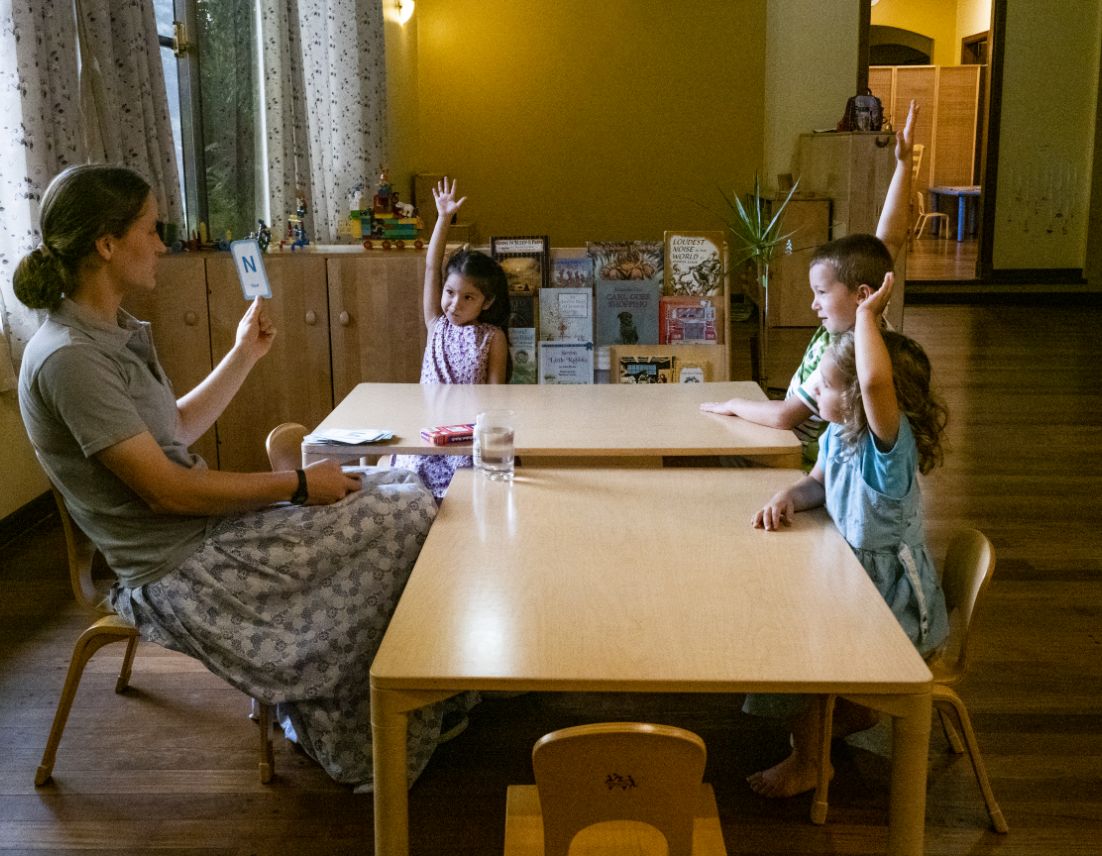 cursos de ingles para niños en asuncion@2x