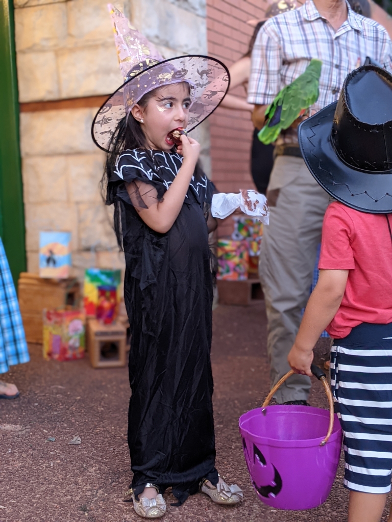 pxl 20211028 220905203.portrait